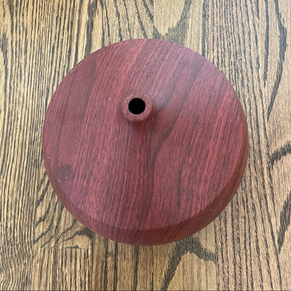 Essential Oil Diffuser - Picture 2 of 5
